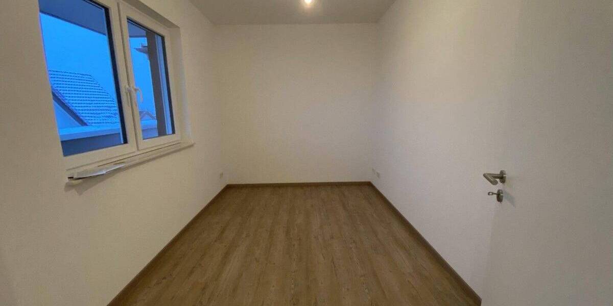 Etagenwohnung Borgholzhausen - 3 Zimmer, 77 m&sup2;, 924&euro; | Angebot:26872116