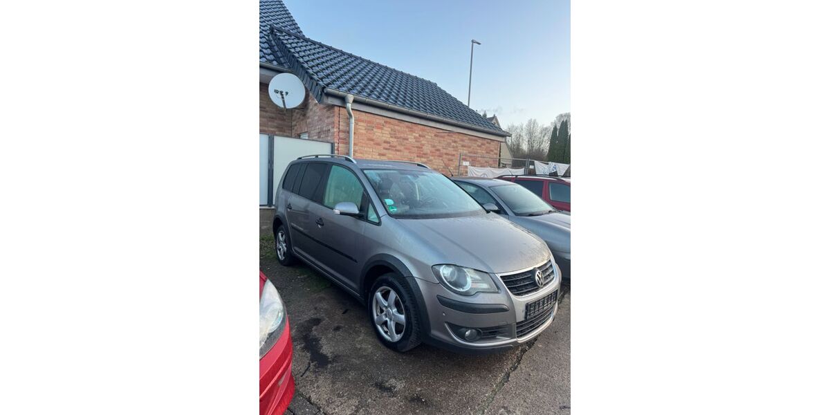 VW Touran 300.000 km 2.400 &euro; bad oeynhausen 32549