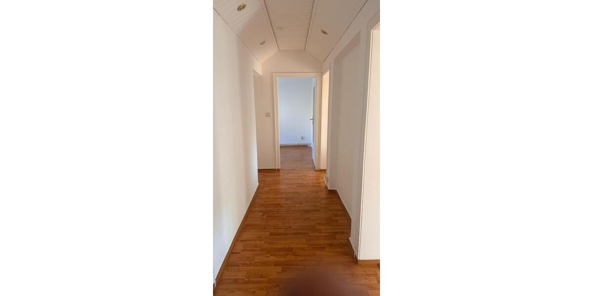 Etagenwohnung Bielefeld Brackwede - 1 Zimmer, 63 m&sup2;, 600&euro; | Angebot:25333213