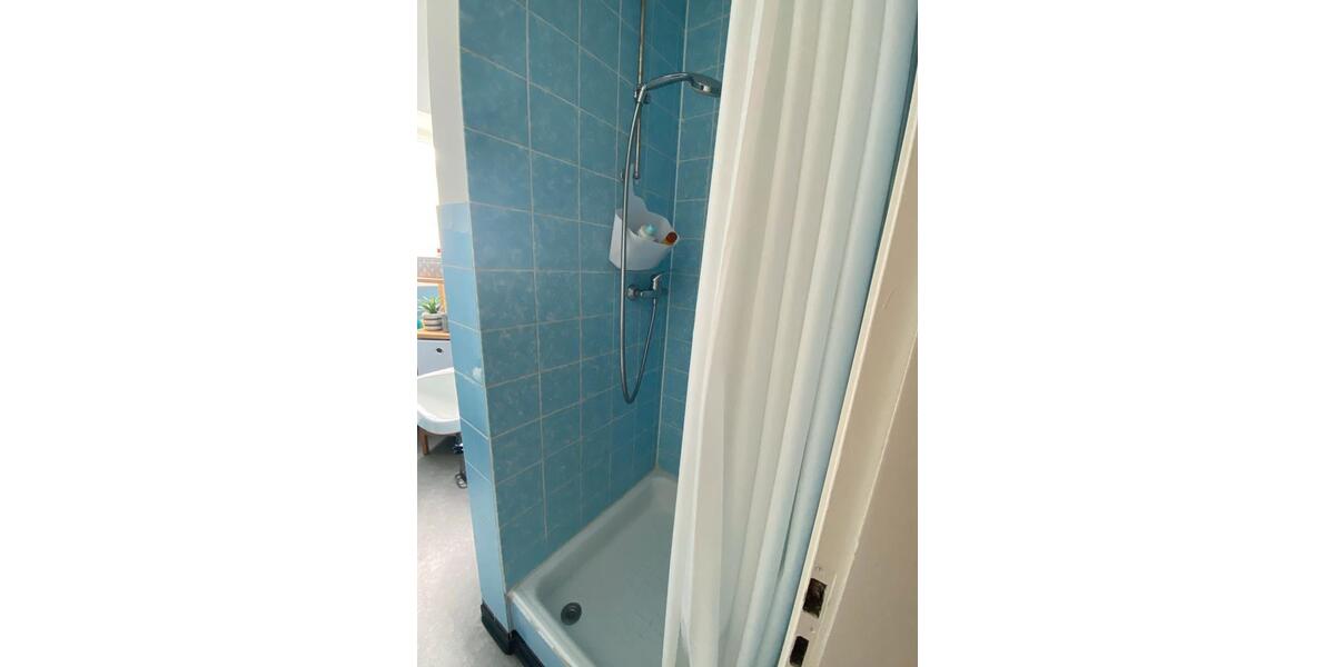 Dachgeschoßwohnung Bielefeld - 1 Zimmer, 30 m&sup2;, 400&euro; | Angebot:26646046