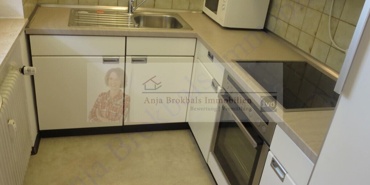 Ruhige Citylage GT: Geräumiges Apartment mit großem Balkon und Stellplatz - für Käufer provisionsfrei - 1- Gütersloh | Angebot:20189855