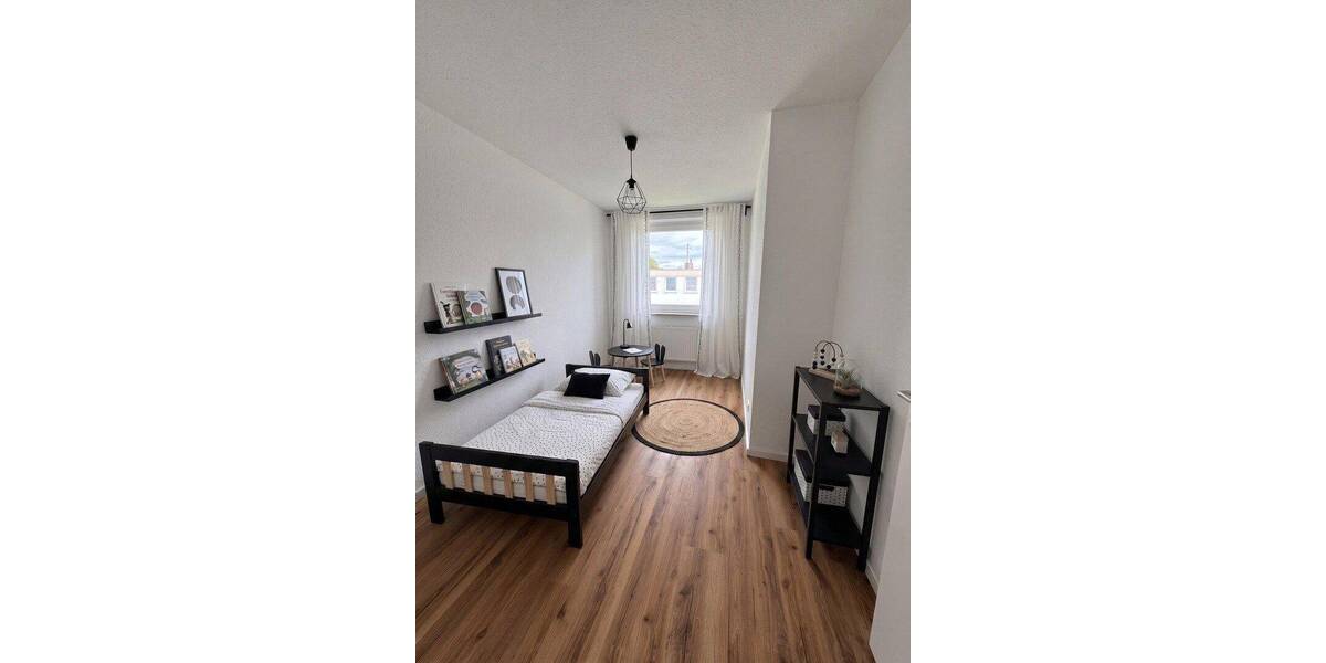 Etagenwohnung Bünde - 4 Zimmer, 81 m&sup2;, 870&euro; | Angebot:26915853