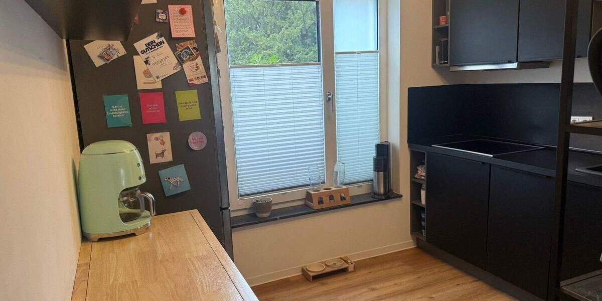 Etagenwohnung Bielefeld Innenstadt - 2 Zimmer, 74 m&sup2;, 890&euro; | Angebot:25537617