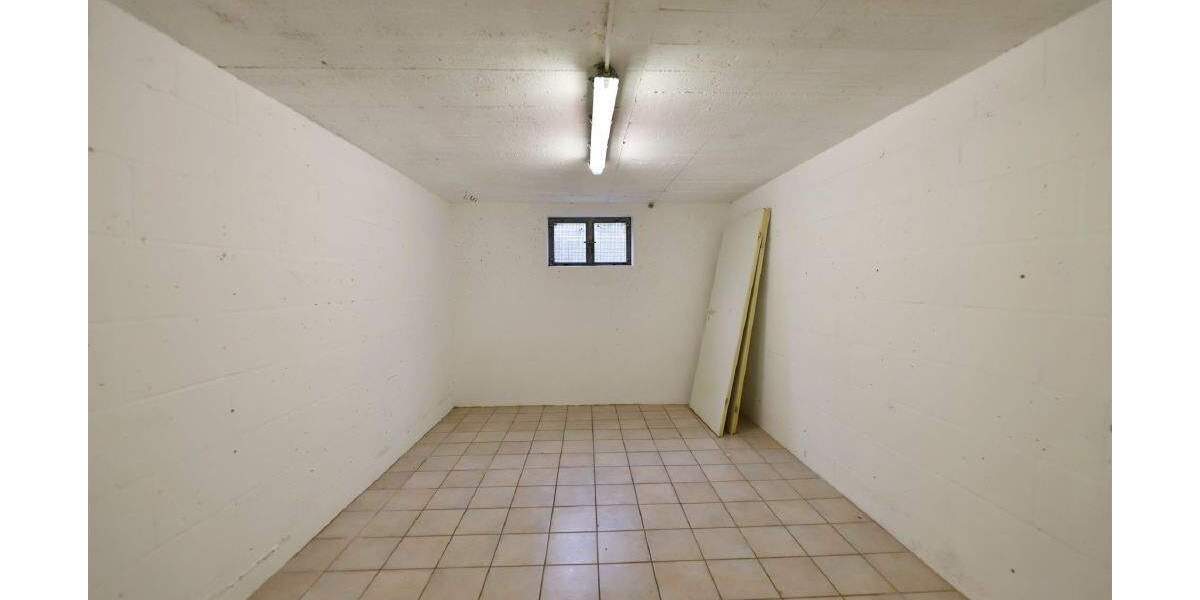 Etagenwohnung Lage Waddenhausen - 3 Zimmer, 85 m&sup2;, 160.000&euro; | Angebot:25689544