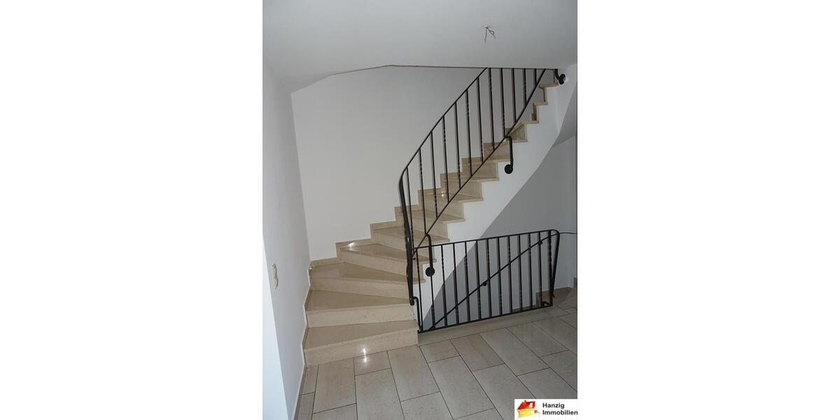 Renoviertes Reihenendhaus mit Garage in Bielefeld Sennestadt, Heideblümchen! 6 zimmer