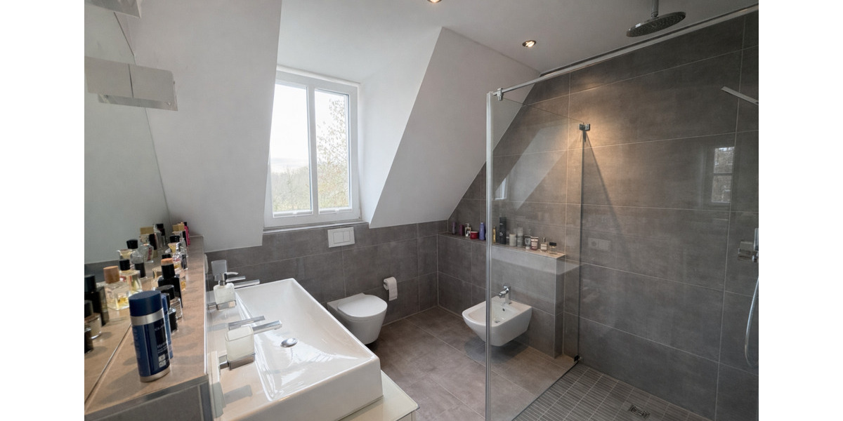 Etagenwohnung Rheda-Wiedenbrück Wiedenbrück - 5 Zimmer, 125 m&sup2;, 1.635&euro; | Angebot:24862658