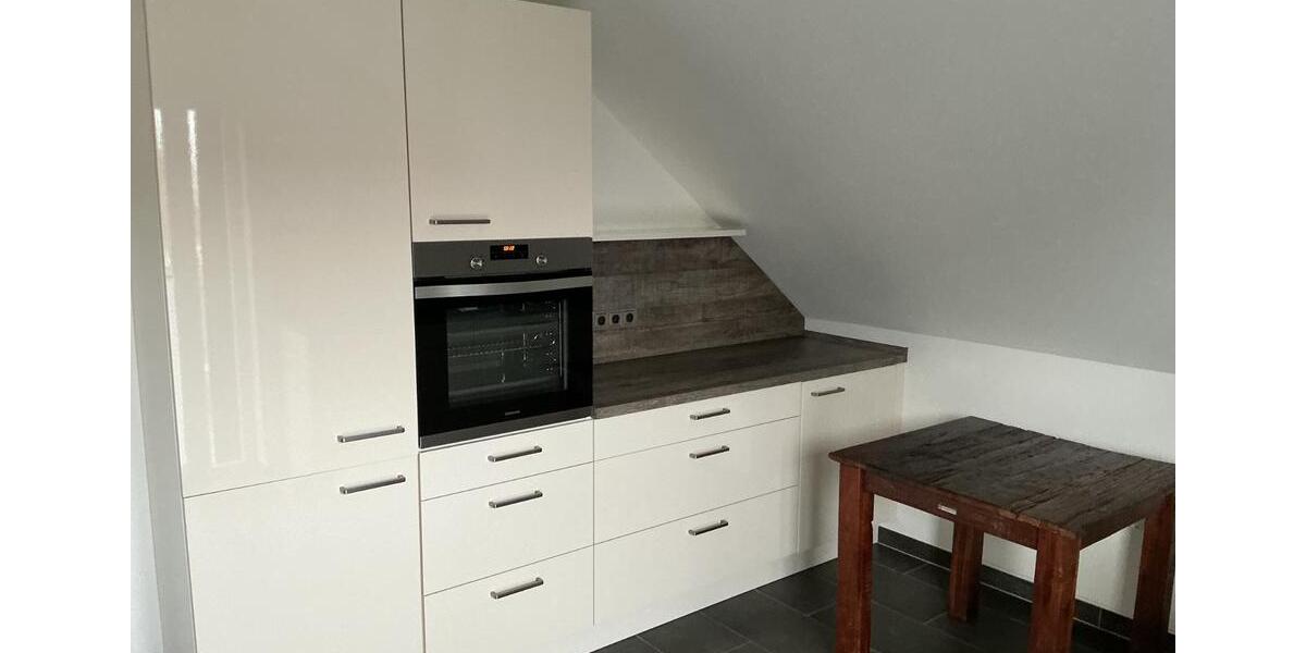 Dachgeschoßwohnung Kirchlengern - 2 Zimmer, 80 m&sup2;, 850&euro; | Angebot:25389692