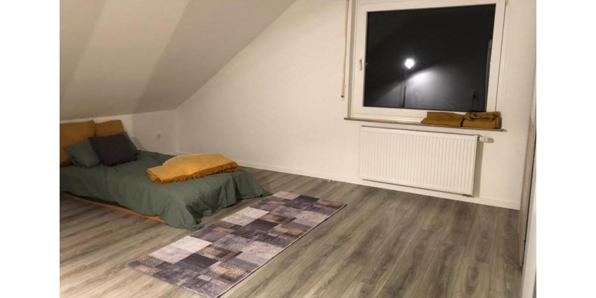 Dachgeschoßwohnung Bad Oeynhausen - 2 Zimmer, 70 m&sup2;, 700&euro; | Angebot:25596620