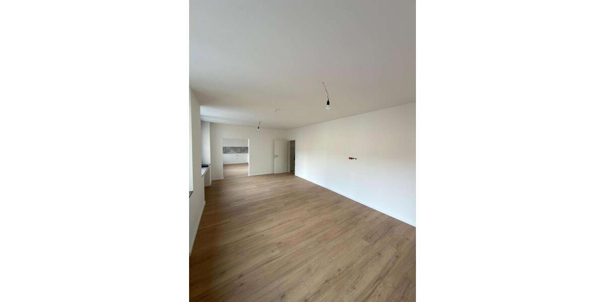 Etagenwohnung Bielefeld - 5 Zimmer, 122 m&sup2;, 1.290&euro; | Angebot:26099695