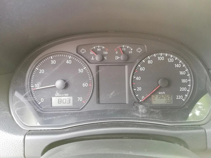 VW Polo 201.900 km 2.000 € Löhne 32584