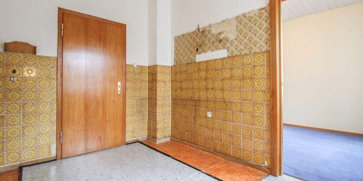 Einfamilienhaus Oerlinghausen - 8 Zimmer, 349.000&euro; | Angebot:25778249