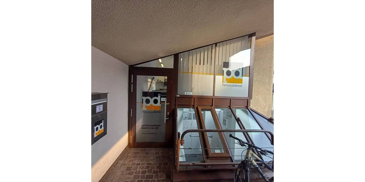 Gewerbeobjekt Lemgo - 5 Zimmer, 150 m&sup2;, 900&euro; | Angebot:23966880