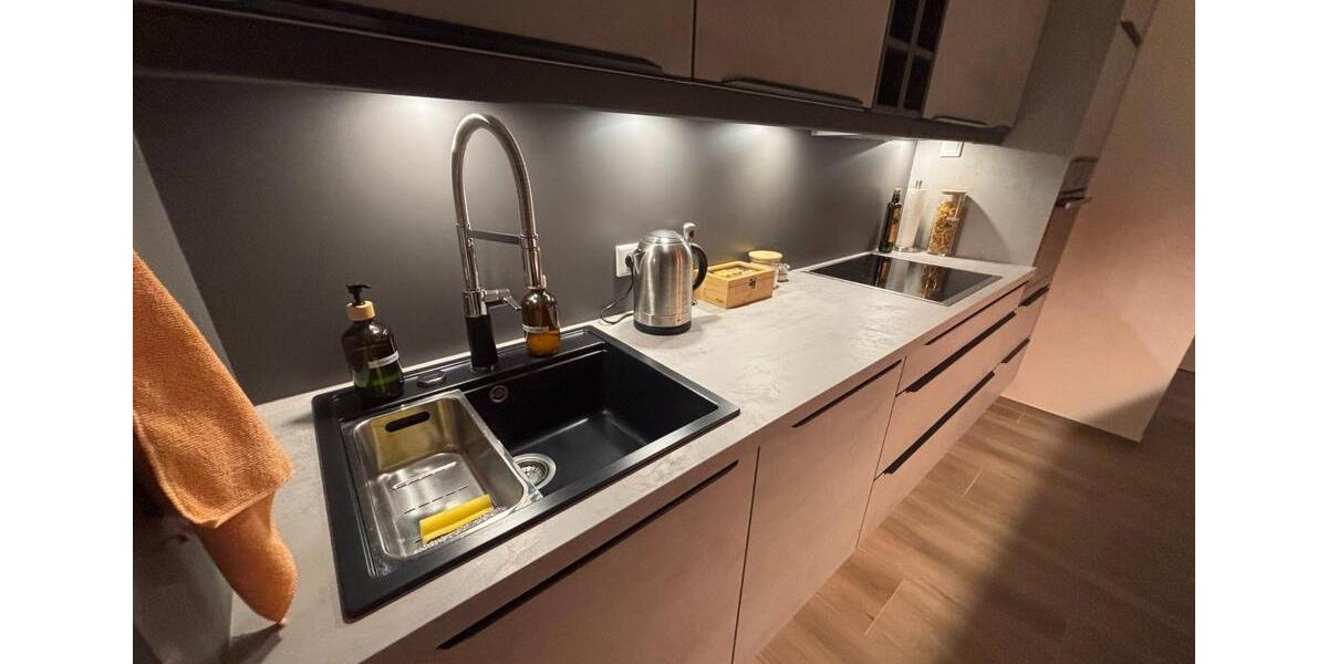 Etagenwohnung Bad Salzuflen - 2 Zimmer, 79 m&sup2;, 2.200&euro; | Angebot:26235348